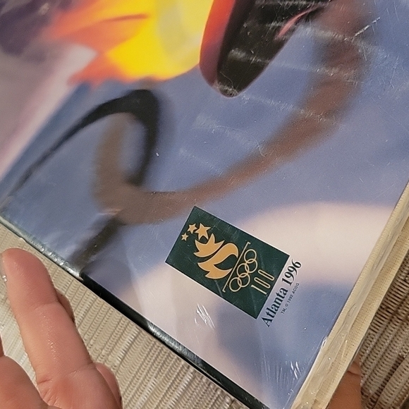 NEW The Olympic Spirit Coffee, coffee table book, oversized - Picture 3 of 11